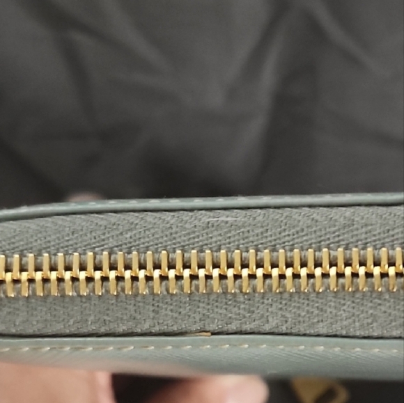 Prada **AUTHENTIC Sky Blue Leather Wallet - Picture 7 of 10